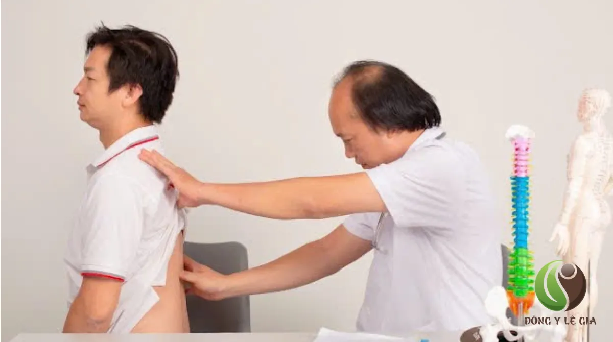 Xoa bóp giúp giảm đau
