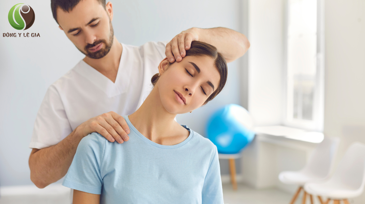 thoát vị đĩa đệm triệu chứng