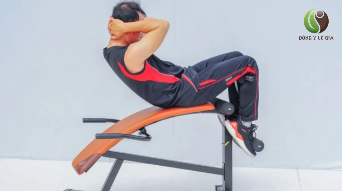triệu chứng thoái hóa cột sống