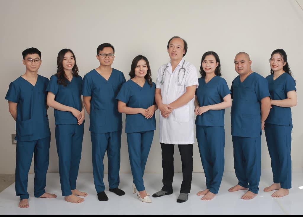 Đội ngũ bác sĩ Đông Y Lê Gia